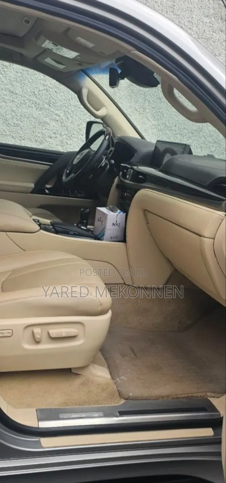 Lexus LX 570 AWD 2017 Silver