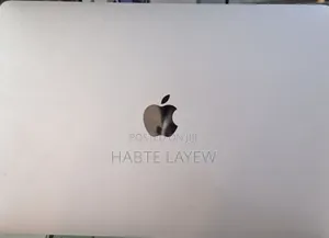 New Laptop Apple MacBook Air 2022 M2 8GB Apple M2 SSD 512GB