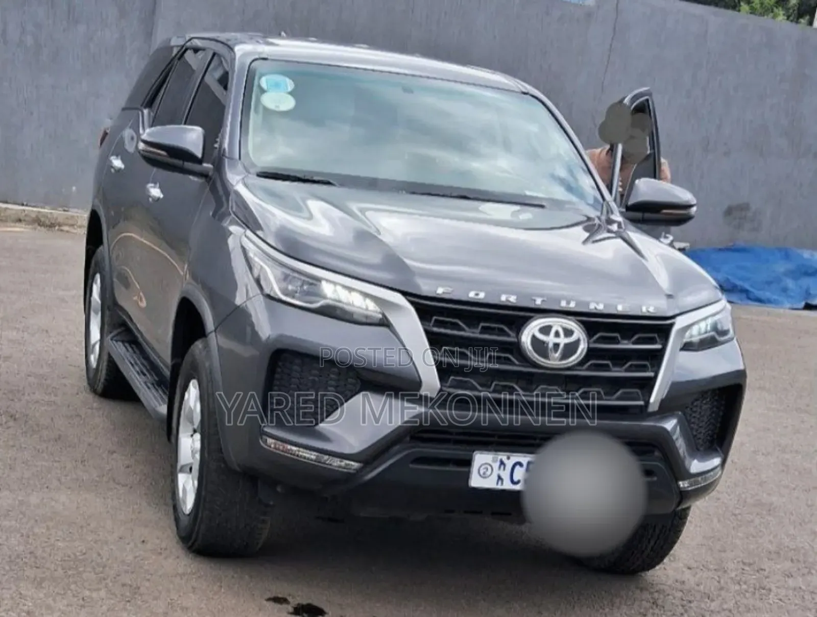 Toyota Fortuner 2022 Gray