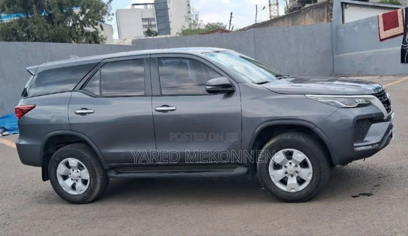 Toyota Fortuner 2022 Gray