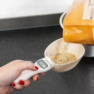 Digital Measuring High Class Spoon ( ሚዛን ያለው መቆንጠሪያ ማንኪያ )