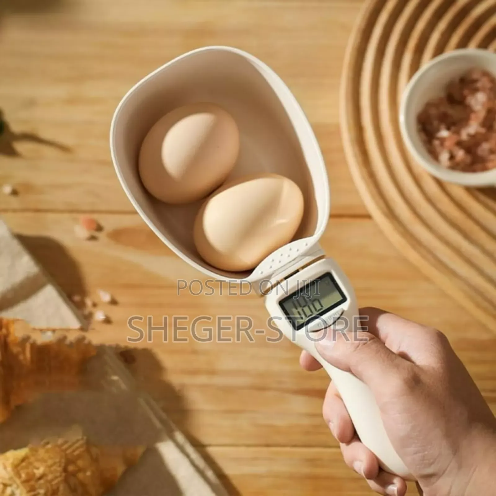 Digital Measuring High Class Spoon ( ሚዛን ያለው መቆንጠሪያ ማንኪያ )