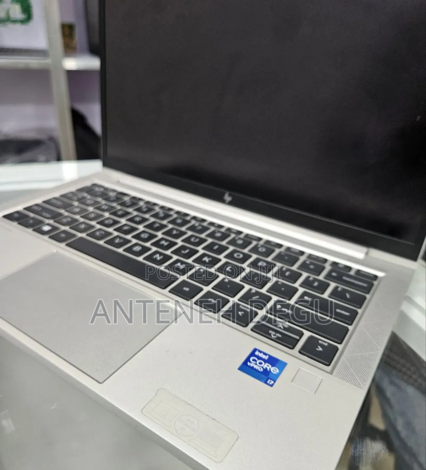 New Laptop HP EliteBook 830 G8 16GB Intel Core I7 SSD 512GB