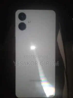 Photo - Samsung Galaxy A06 128 GB White