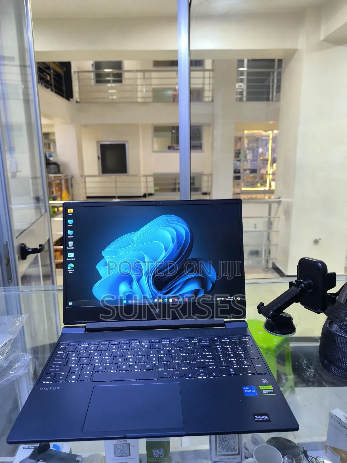 New Laptop HP Victus 16 16GB Intel Core I5 SSD 512GB