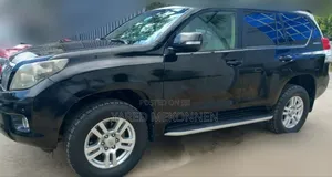 Toyota Land Cruiser 2013 Black