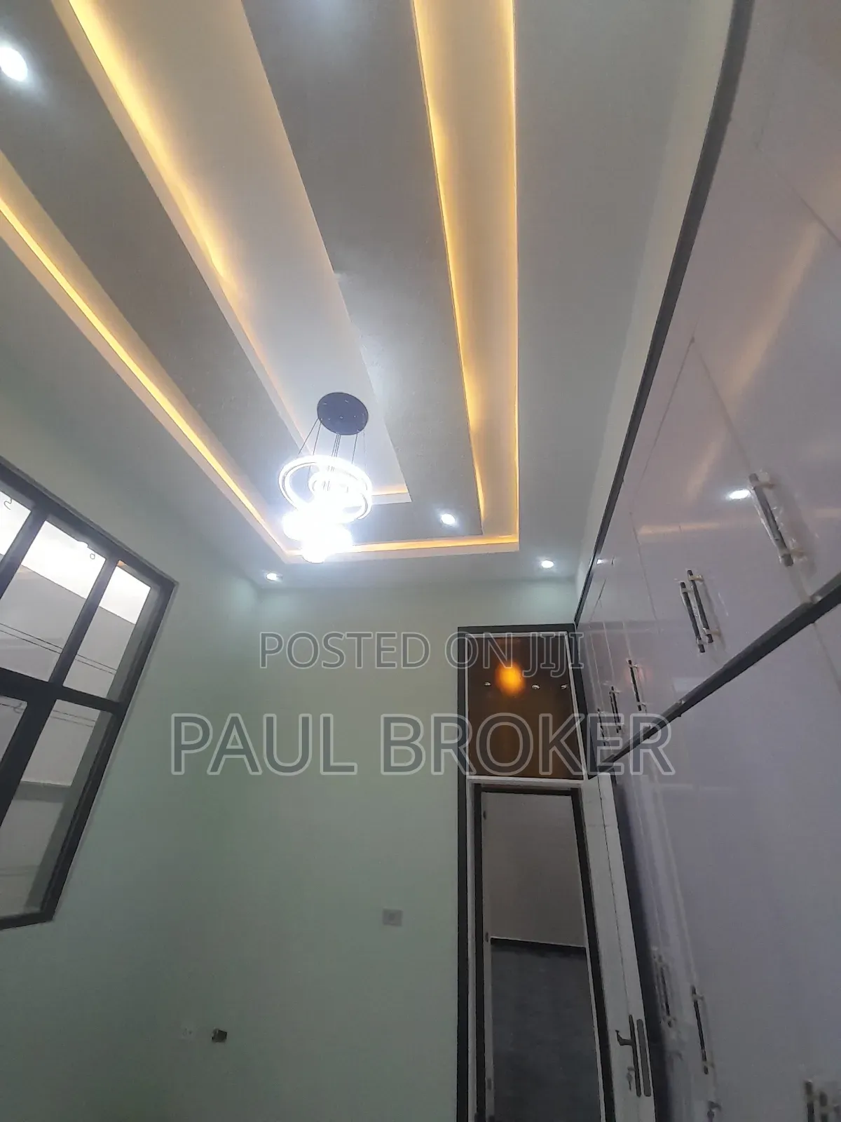 Furnished 4bdrm Apartment in Pawulos Sololmon, Akaky Kaliti for sale