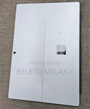 New Laptop Microsoft Surface Pro 6 8GB Intel Core I7 SSD 256GB