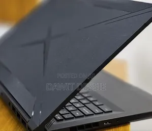 New Laptop Lenovo 16GB AMD Ryzen 7 SSD 512GB