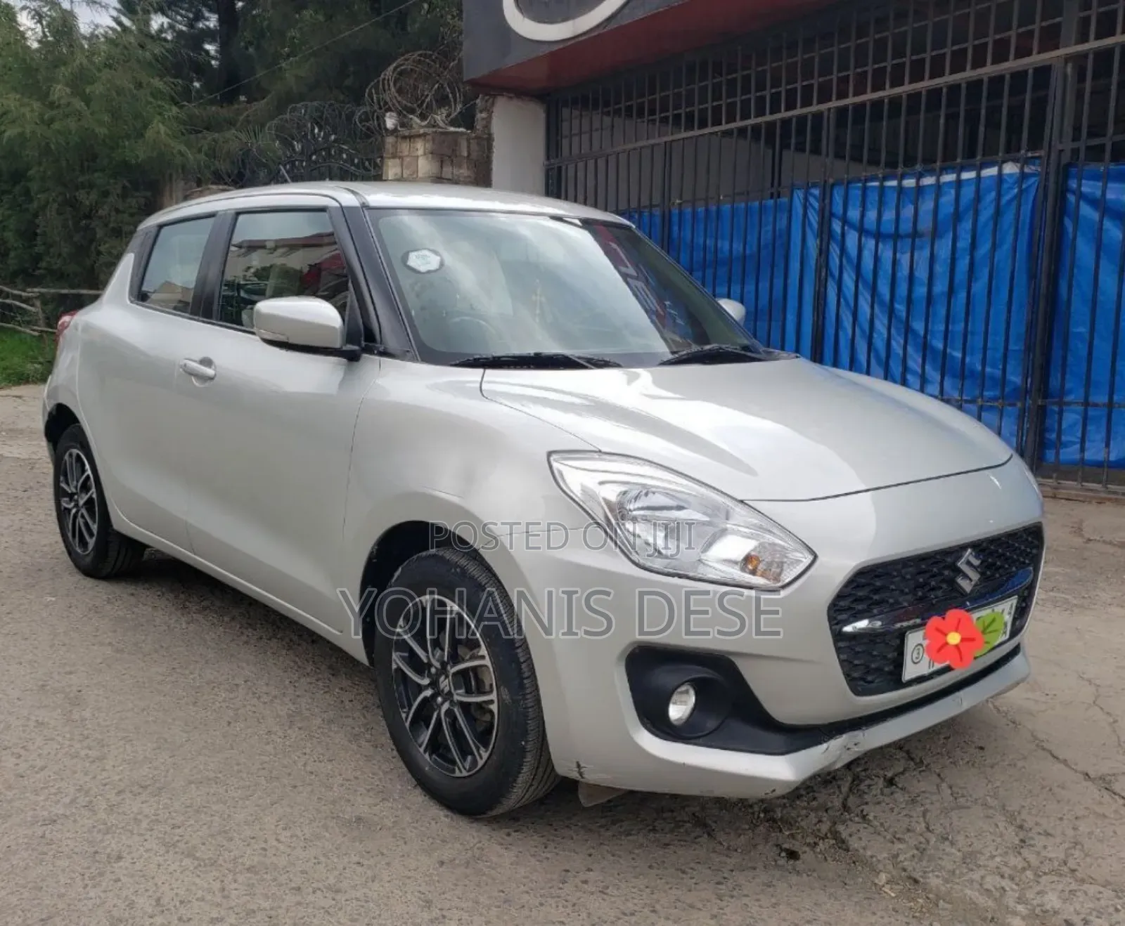 Suzuki Swift 2021 Silver