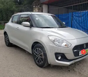 Suzuki Swift 2021 Silver
