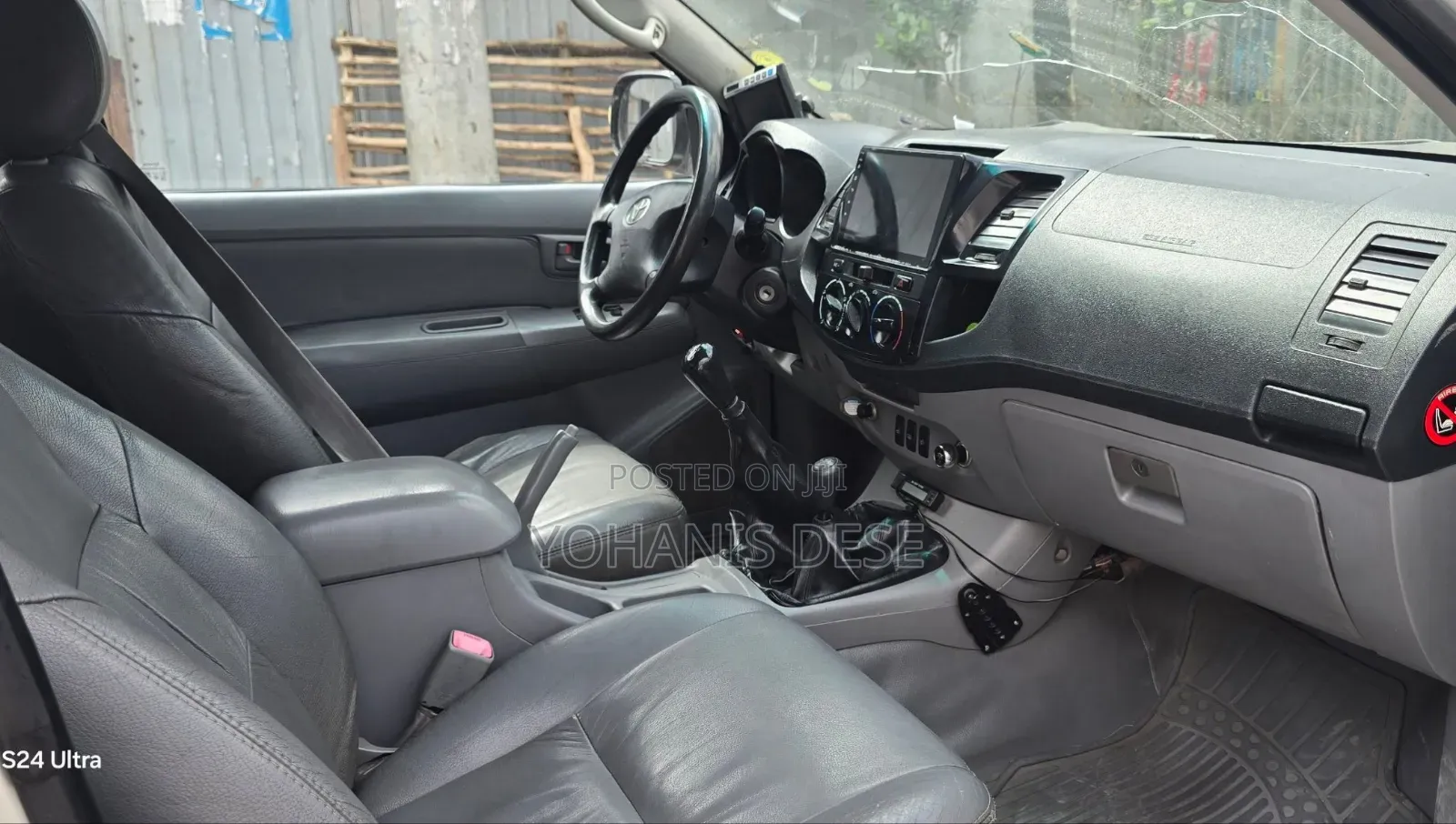 Toyota Hilux 2008 Gray