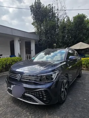 Volkswagen ID.6 2022 Blue