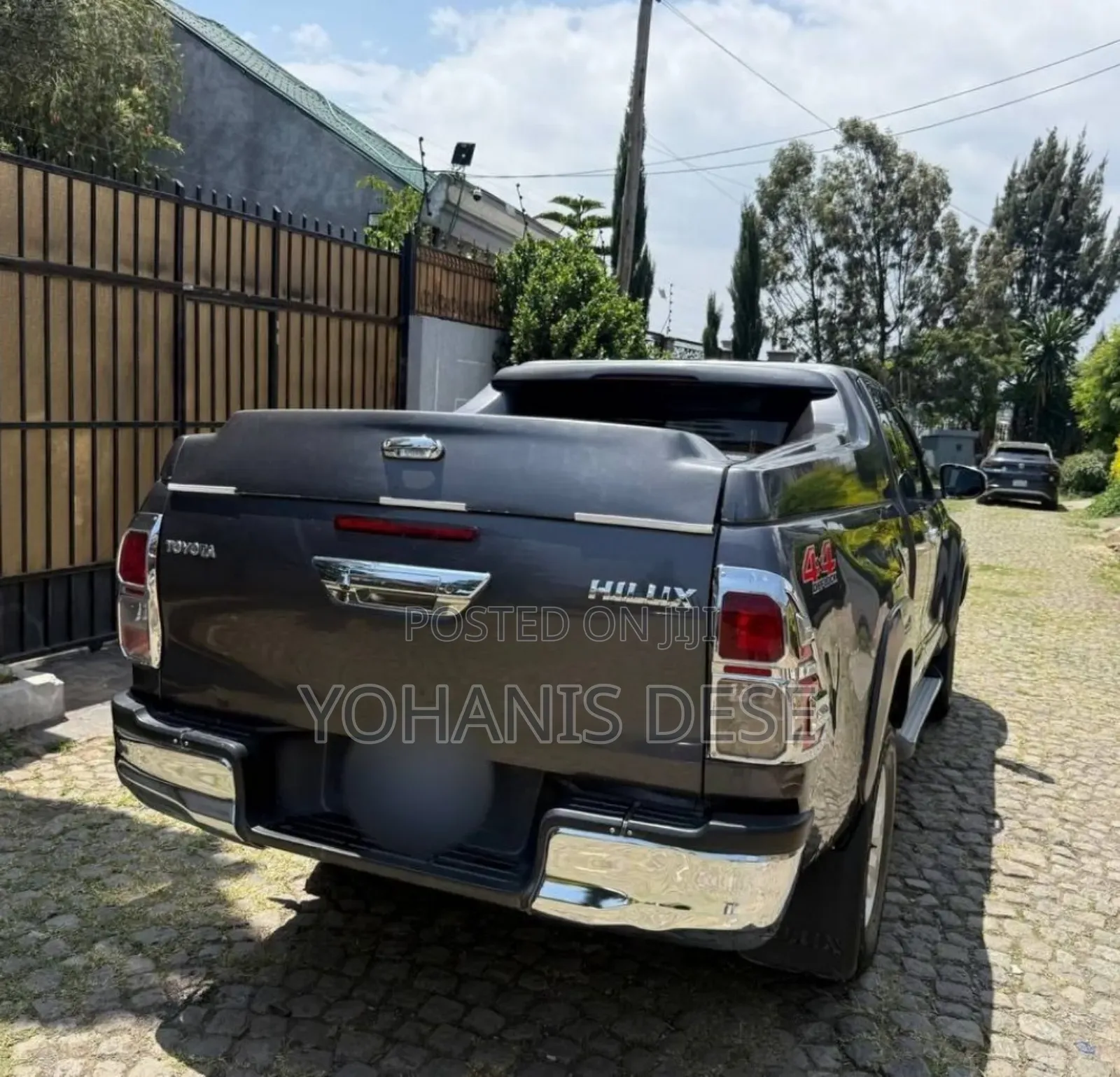 Toyota Hilux 2019 Gray