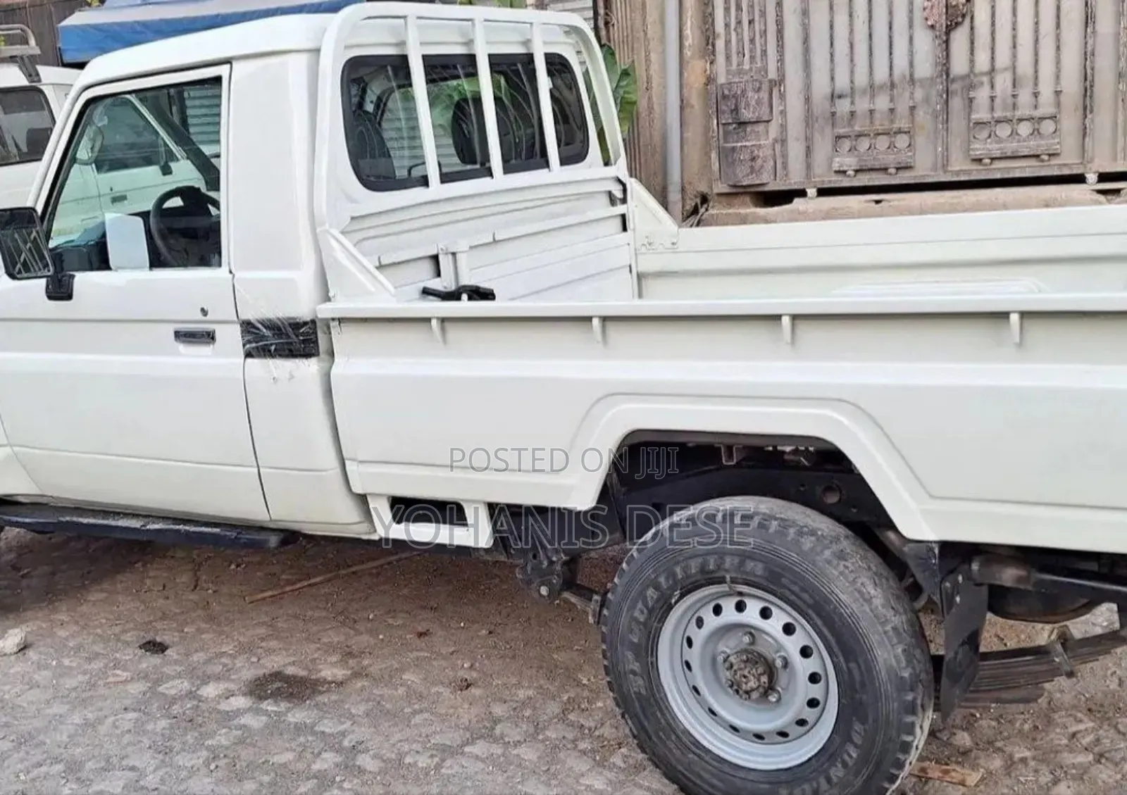 Toyota Land Cruiser 2008 White