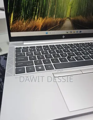 New Laptop HP EliteBook 845 G8 16GB AMD Ryzen 5 SSD 512GB