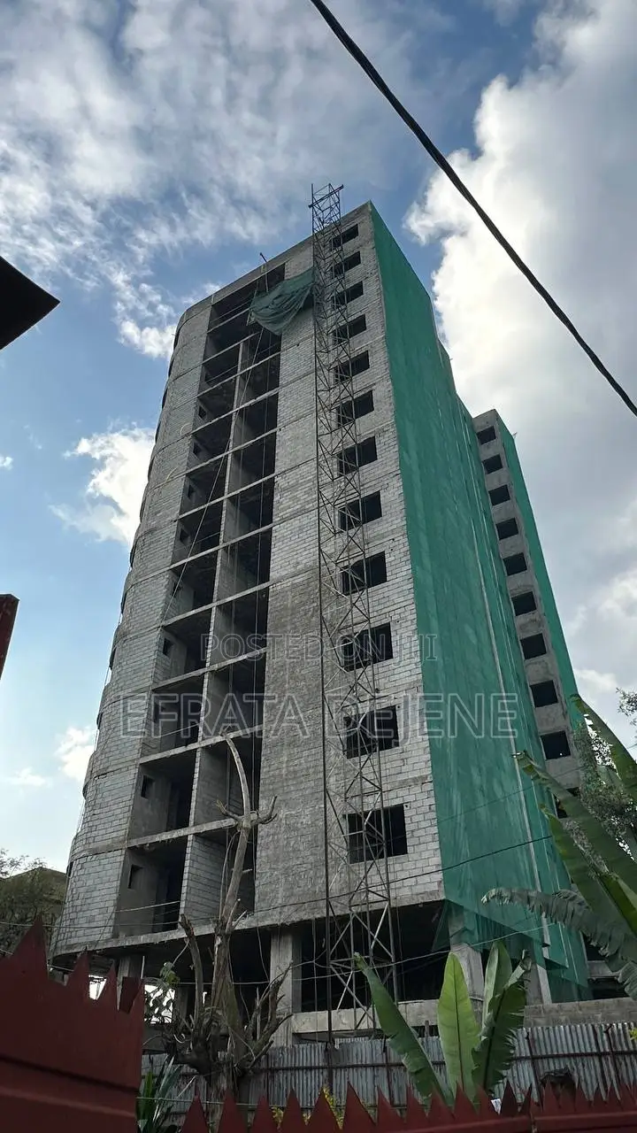 2bdrm Apartment in መካኒሳ አቦ ማዞሪያ, Bole for sale