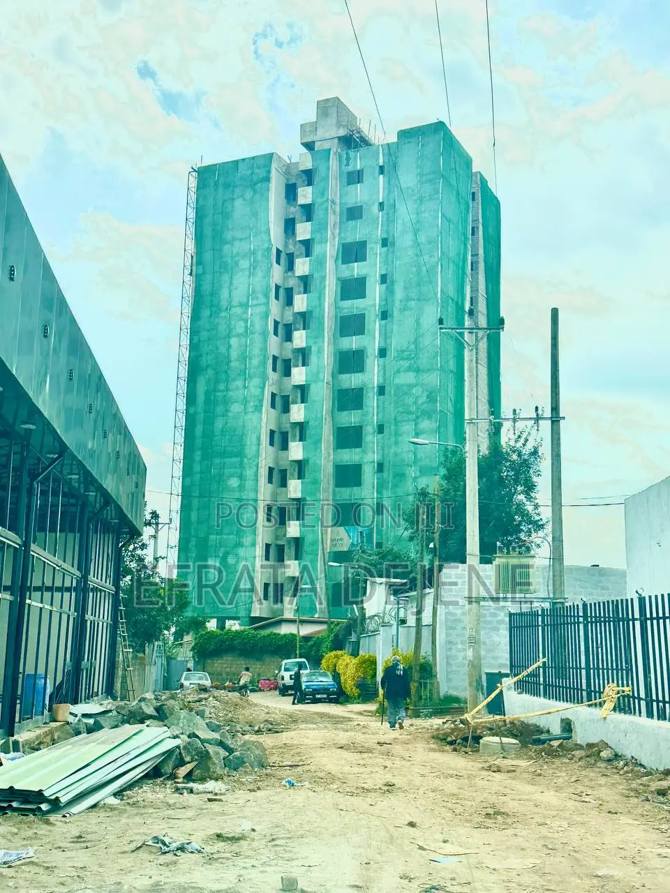 2bdrm Apartment in መካኒሳ አቦ ማዞሪያ, Bole for sale