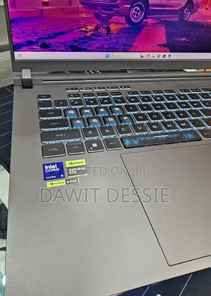 New Laptop Asus ROG Zephyrus G16 32GB Intel Core Ultra 9 SSD 1T