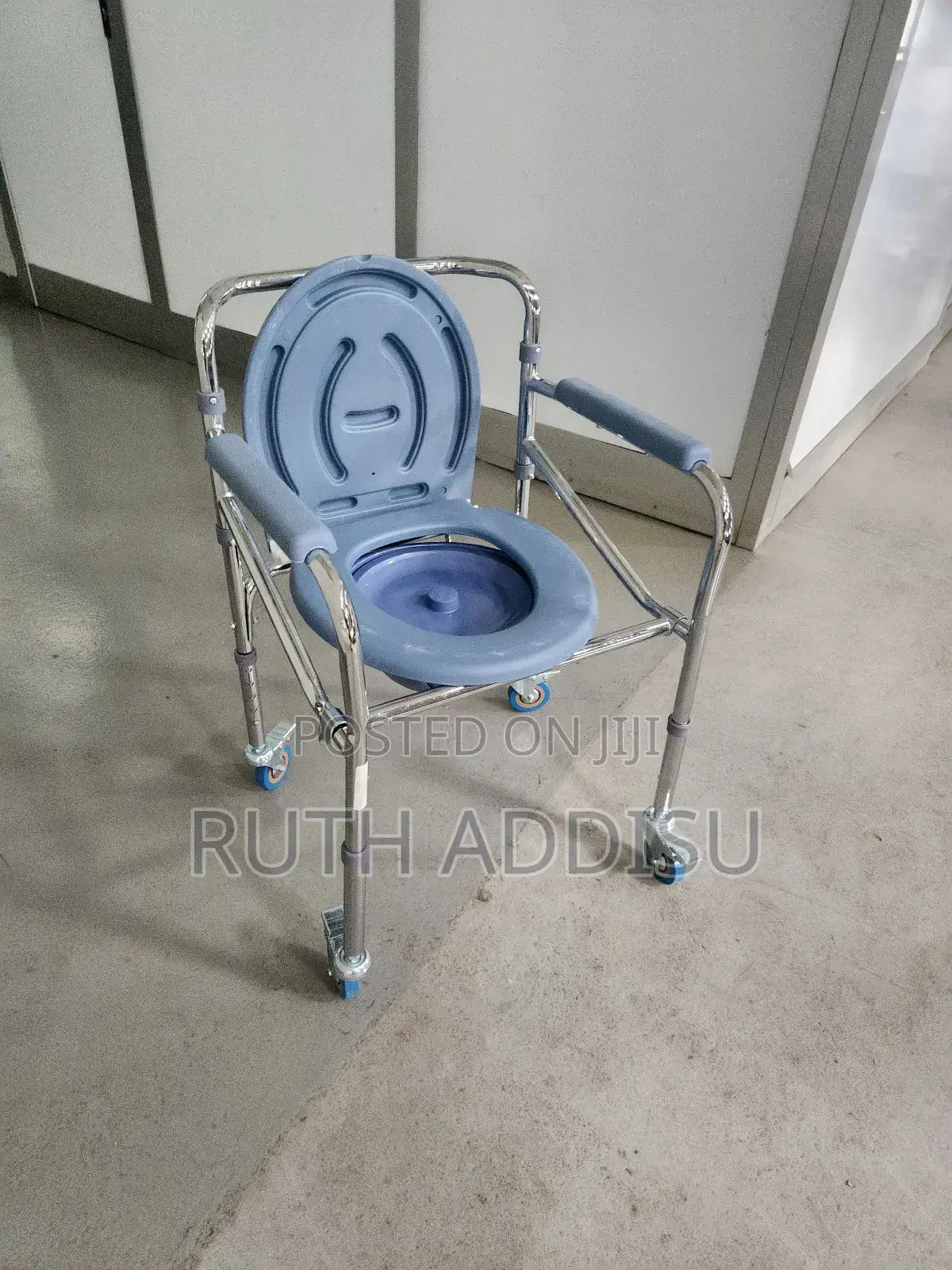 Commode Wheelchair麵粉toilet Wheelchair麩質wheelchair廟會wheelchair Medical