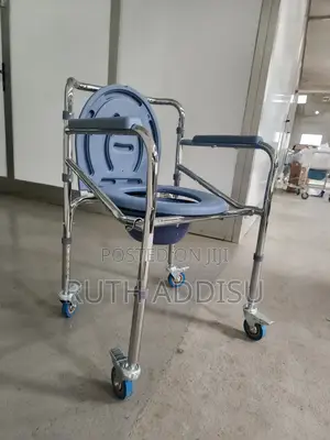 Four Wheel Shower Commode Wheelchair麴了wheelchair痛苦wheelchair Medical