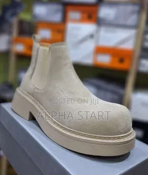  New Arrival  
 Velevet Ankle Boots
 Stock Product 