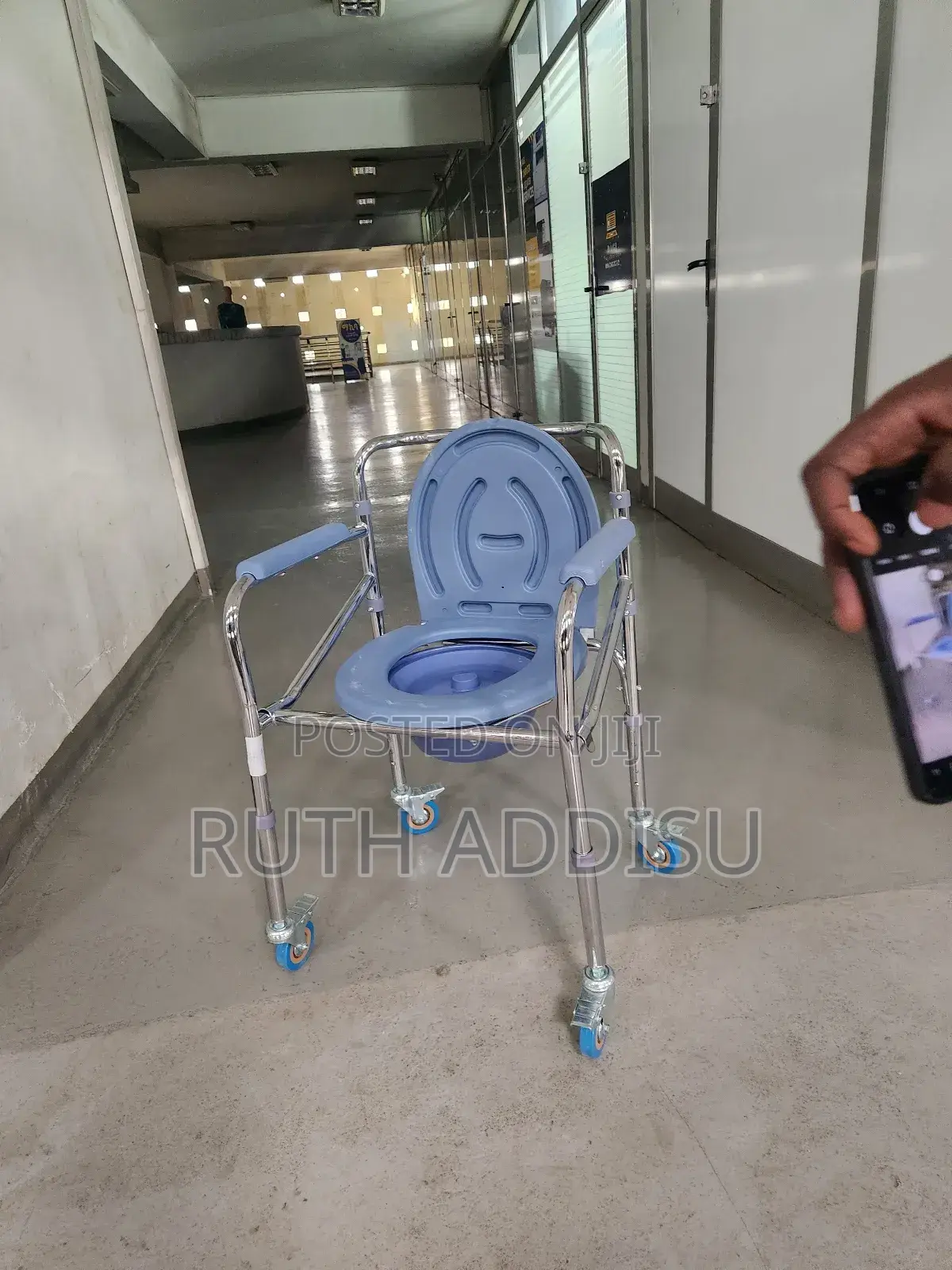 Commode Four Wheels Wheelchair奢華wheelchair凳上wheelchair痲我wheelchair New