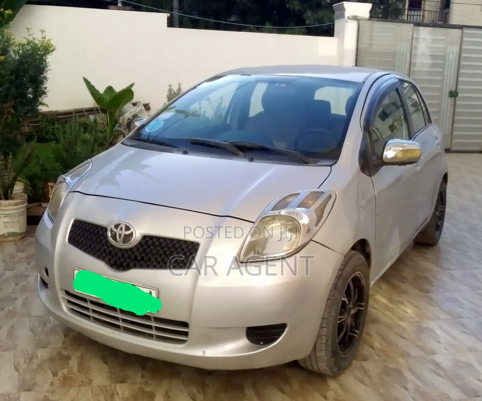 Toyota Yaris 2012 Blue
