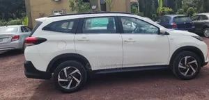 Toyota Rush 2021 Silver