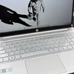 New Laptop HP Pavilion 14 16GB Intel Core I5 SSD 1T
