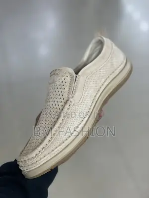 Ivory Suede Men’S Quality Loafers for Any Occasion