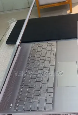 New Laptop HP Stream Notebook 8GB Intel Core I5 SSD 1T