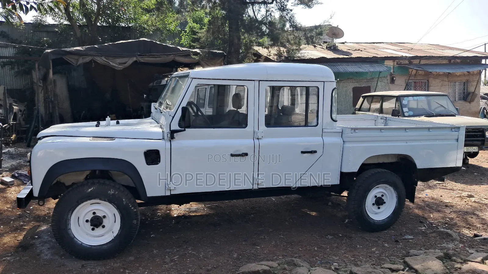 Land Rover Defender 1989 White