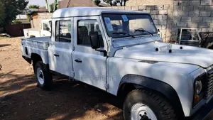 Land Rover Defender 1989 White
