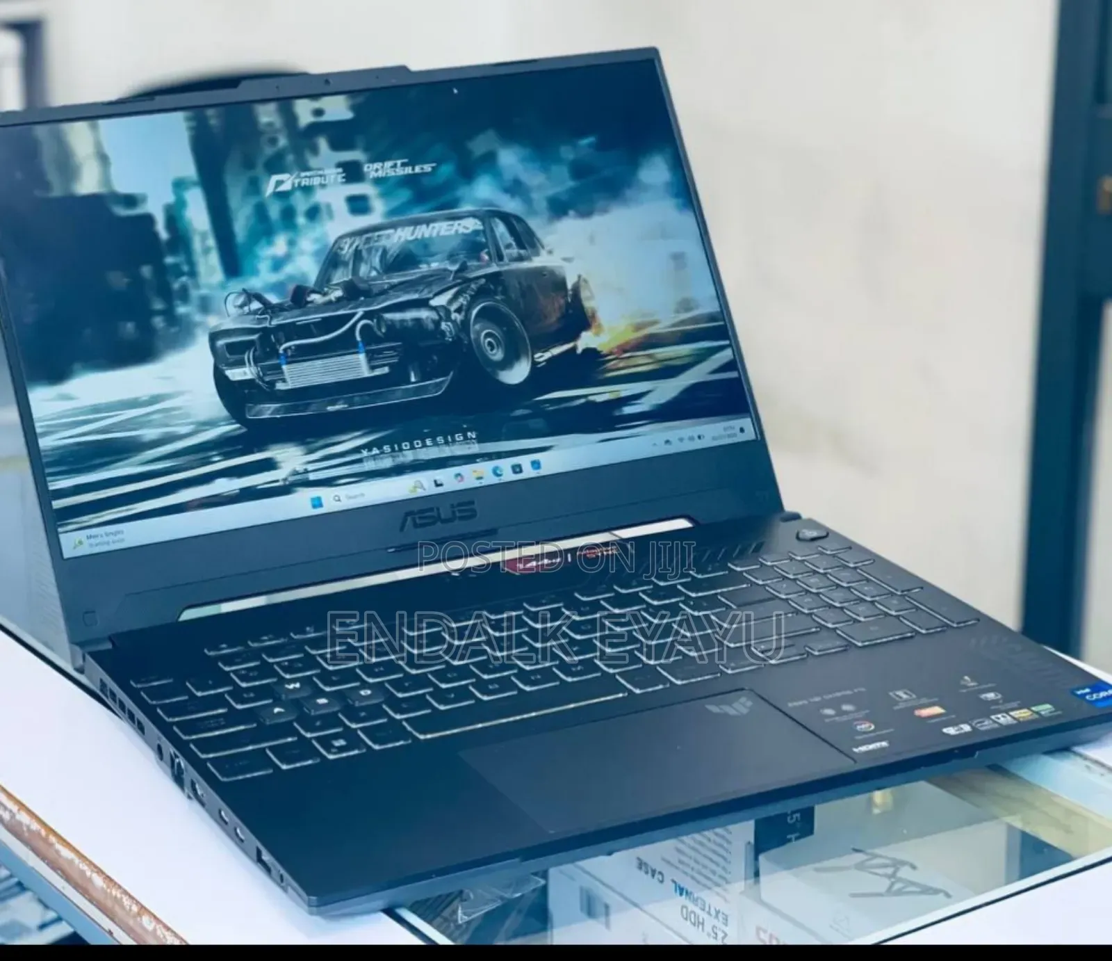 New Laptop Asus 16GB Intel Core I7 SSD 512GB