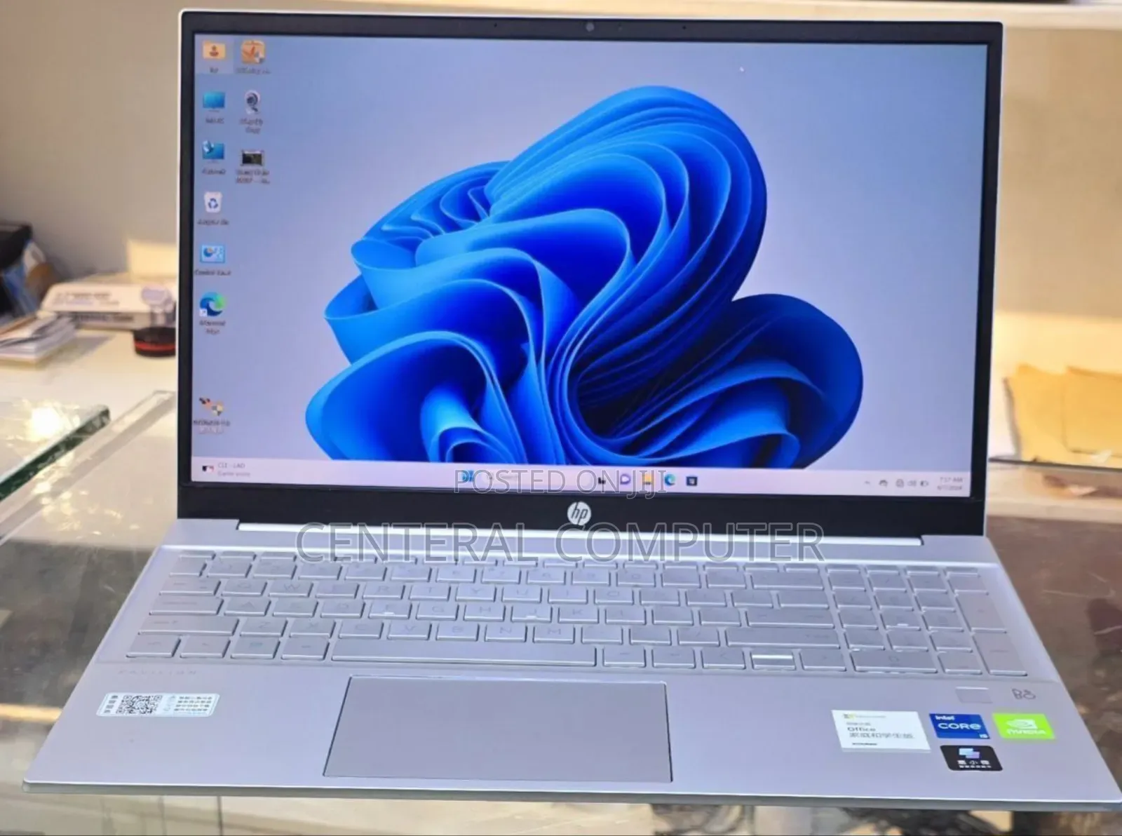 New Laptop HP Pavilion 15 16GB Intel Core I5 SSD 512GB