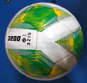 Molton Diamond Football Size 5