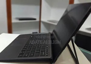 New Laptop HP EliteBook X2 1012 G2 8GB Intel Core I5 SSD 256GB