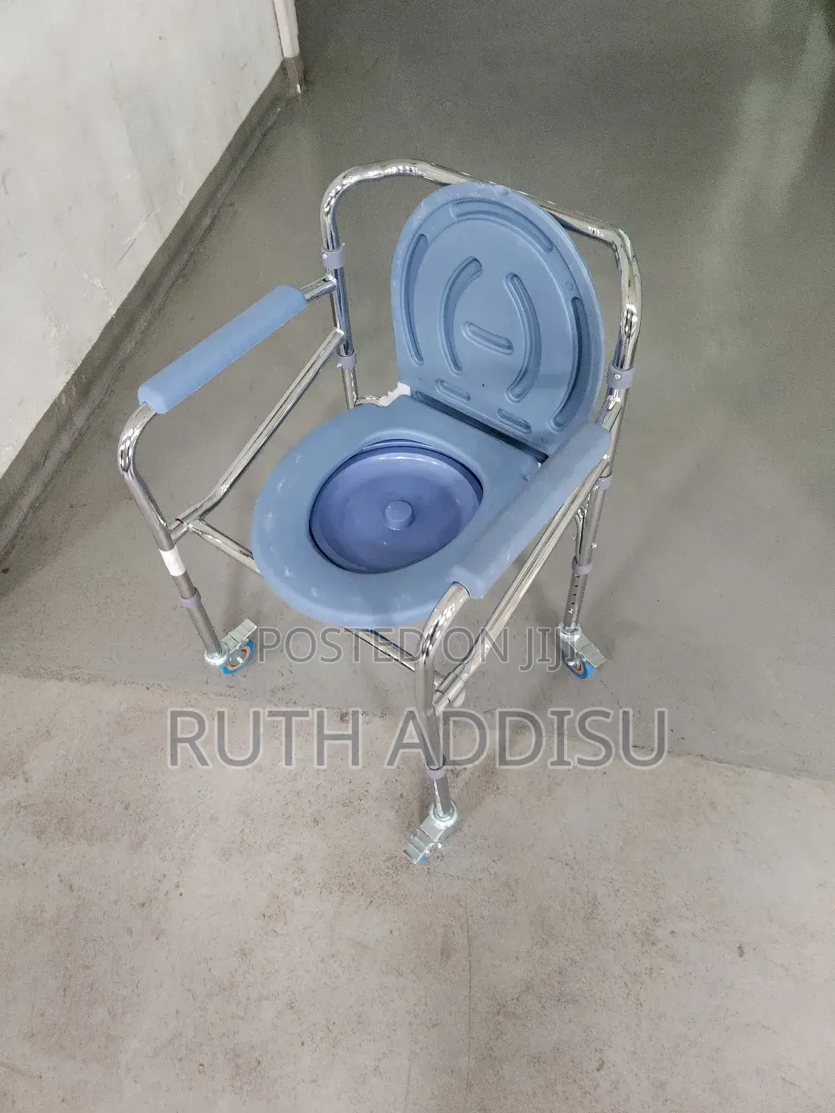 Commode Four Mini Wheels Wheelchair癲馬wheelchair奢侈wheelchair Commode