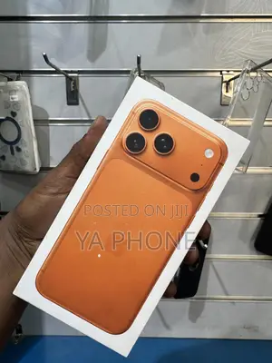 Photo - New Apple iPhone 17 Pro Max 256 GB Orange