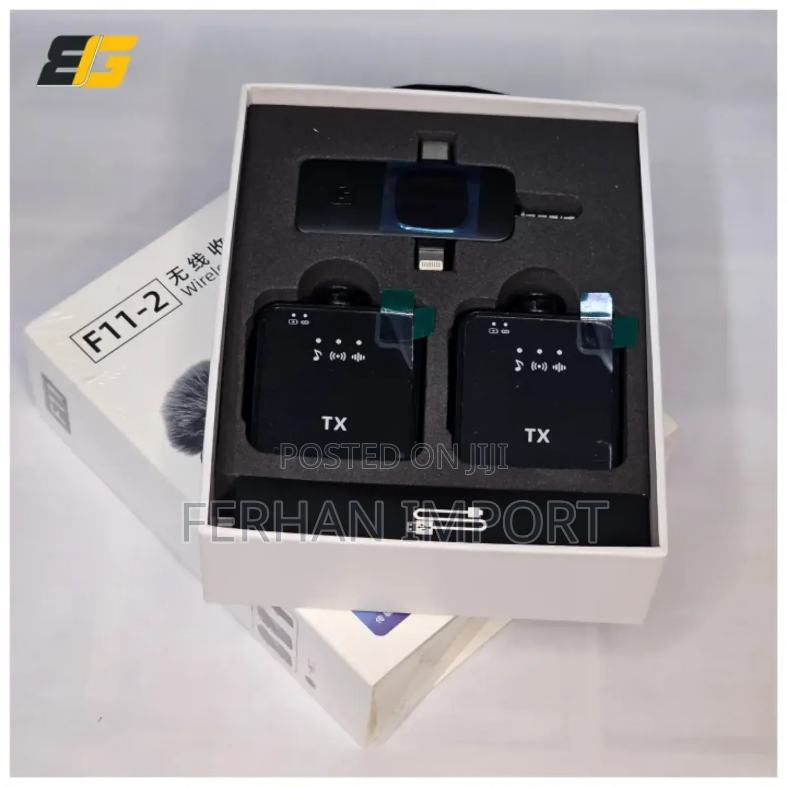 F11-2 Wireless Collar Microphone for iPhone/Android/Type C