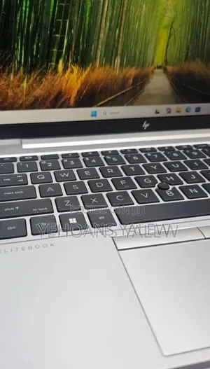 New Laptop HP EliteBook 845 G8 16GB AMD Ryzen 5 SSD 512GB