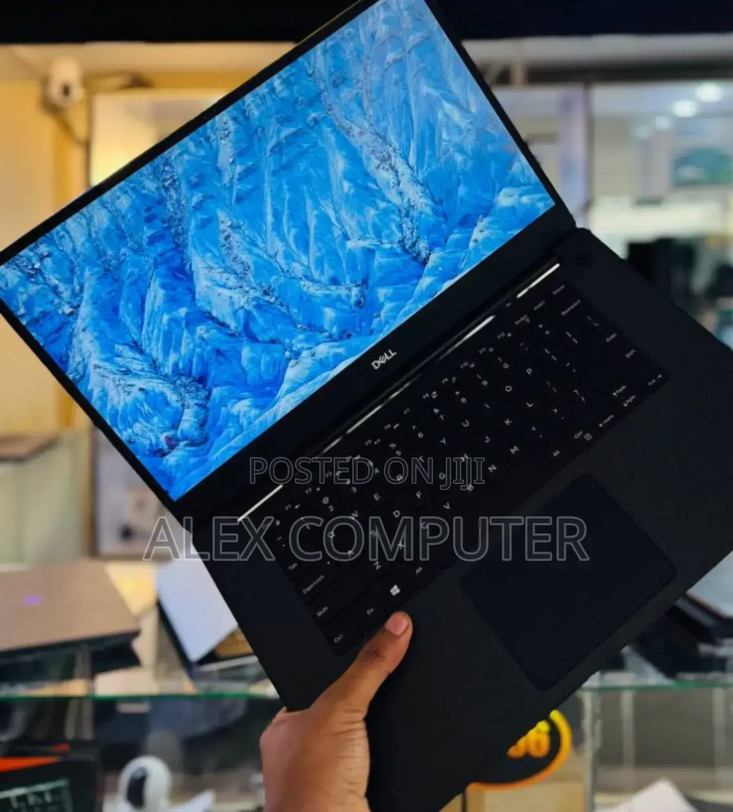 New Laptop Dell 16GB Intel Core I7 SSD 512GB