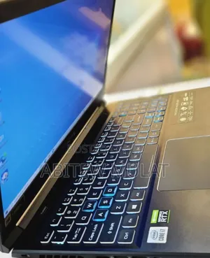 New Laptop Acer Predator Helios 300 16GB Intel Core I7 SSD 1T