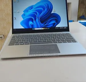 New Laptop Microsoft Surface Go 4 8GB Intel Core I5 SSD 128GB