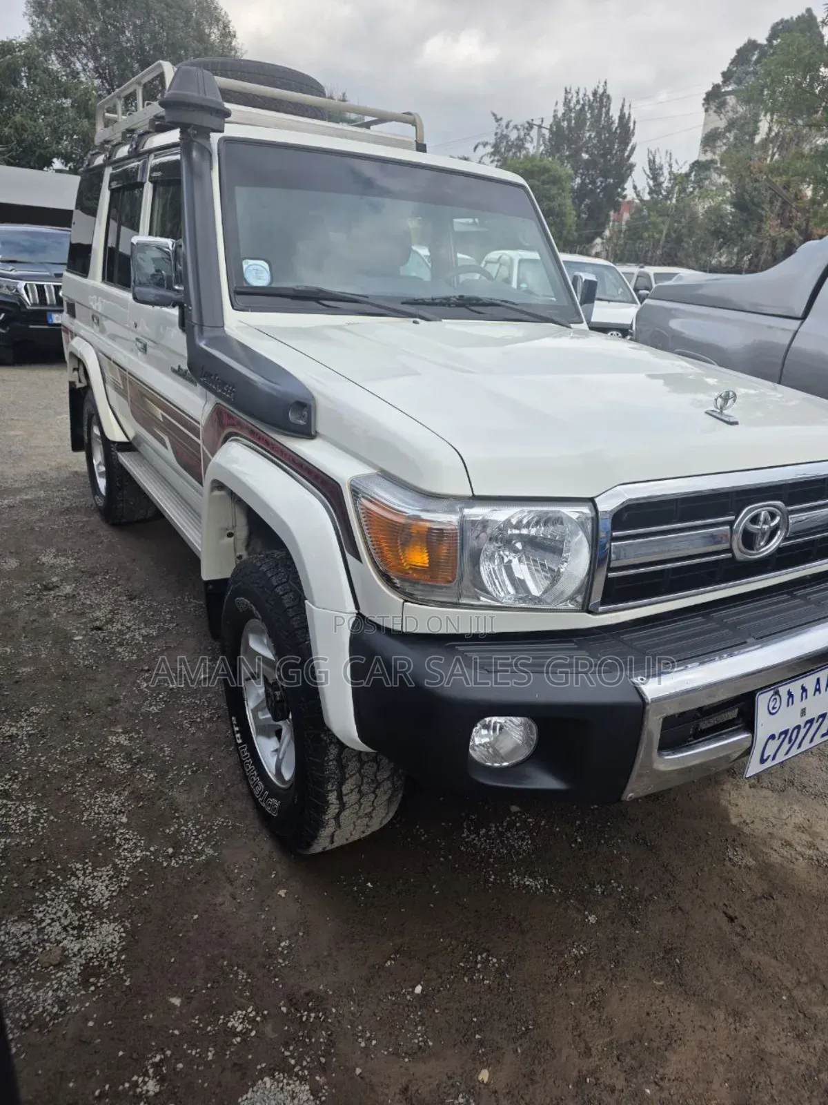 Toyota Land Cruiser 2019 White