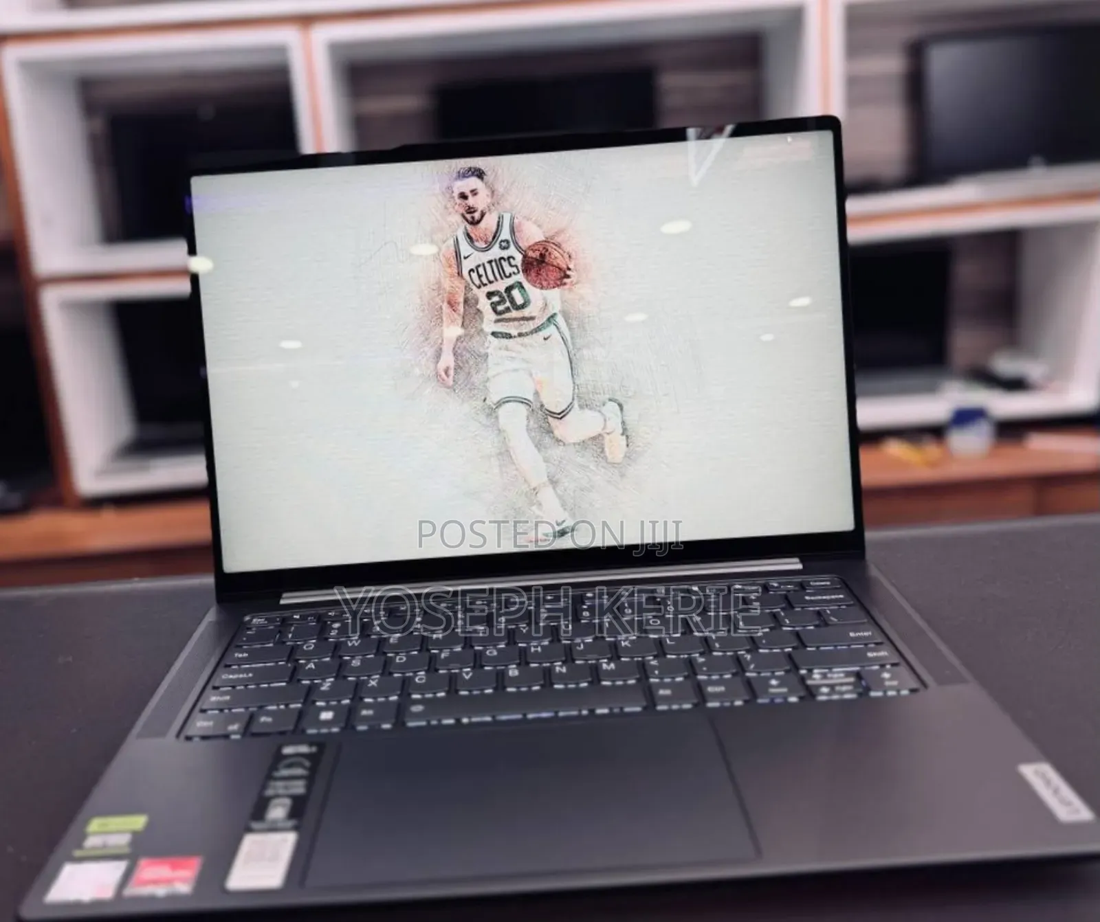 New Laptop Lenovo Yoga 700 16GB AMD Ryzen 7 SSD 1T