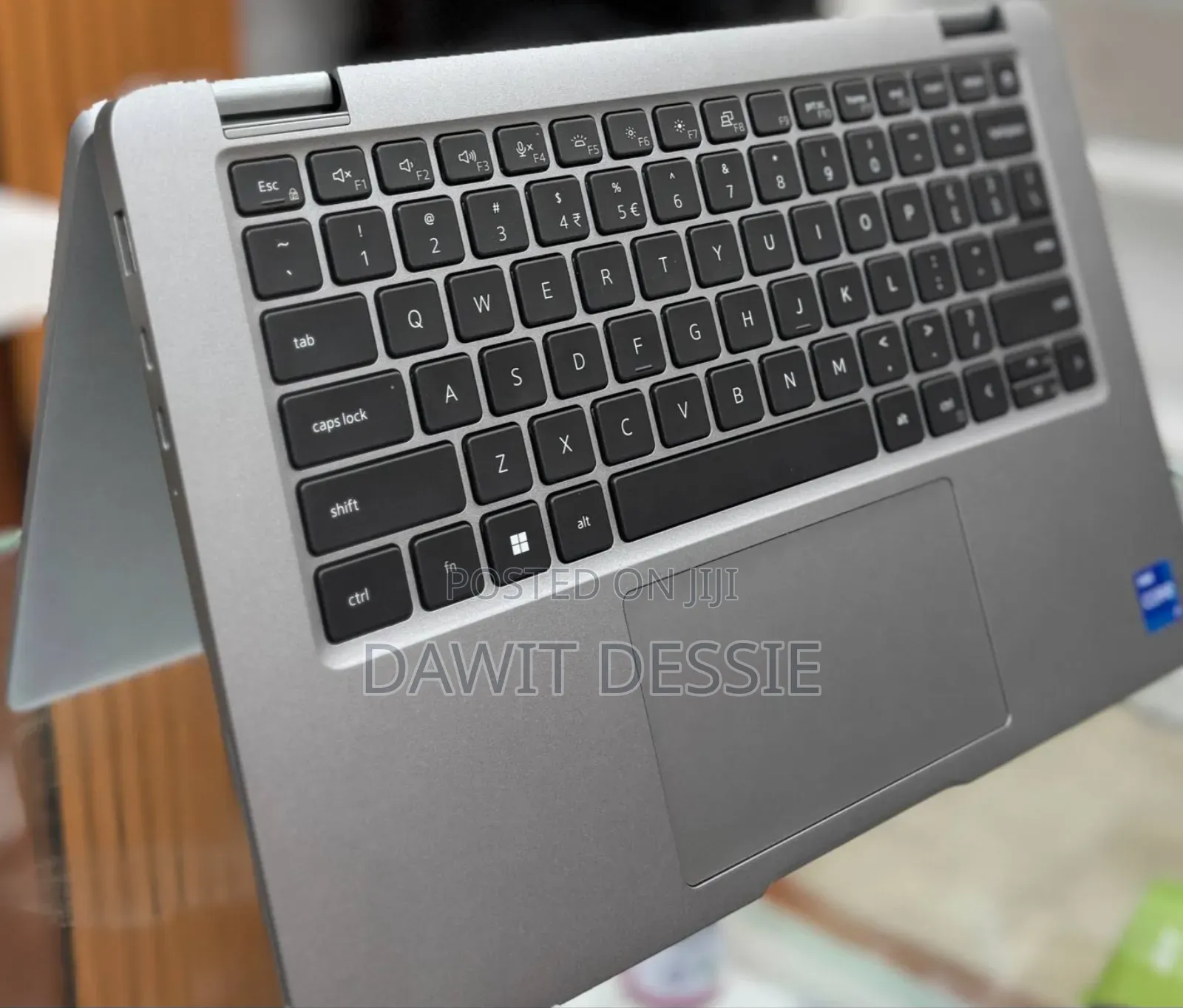 New Laptop Dell Latitude 5340 16GB Intel Core I7 SSD 512GB