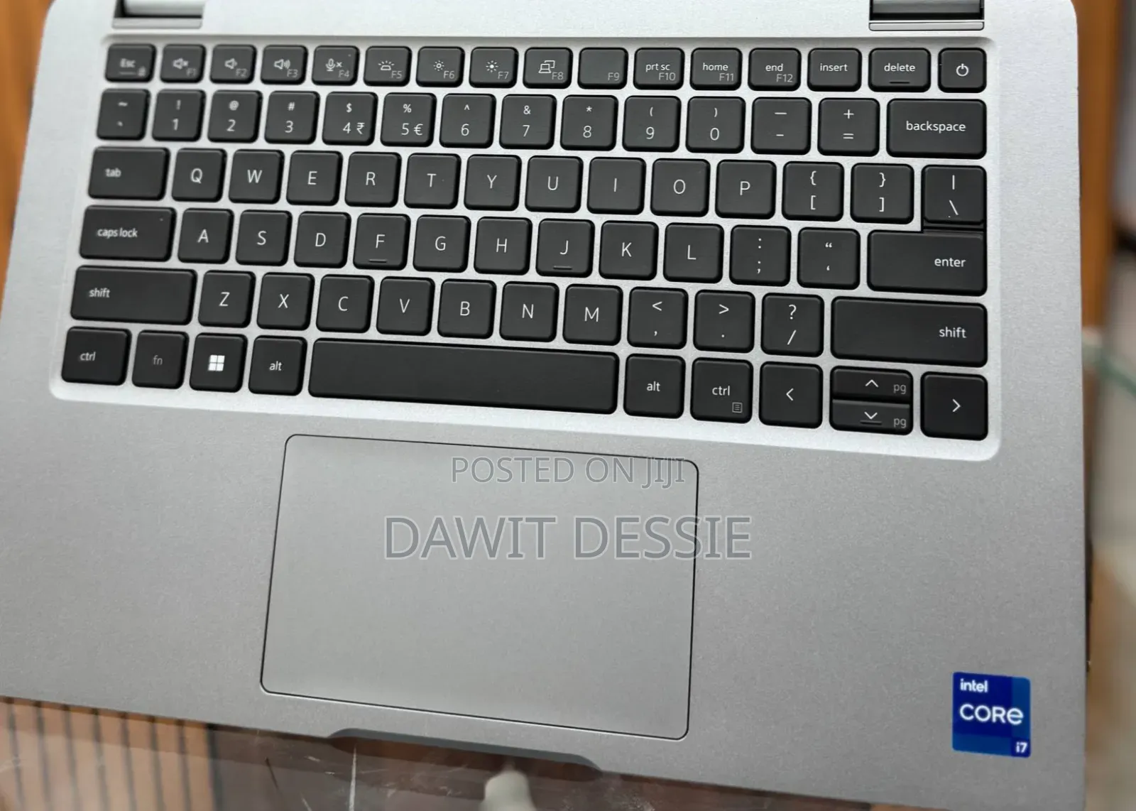 New Laptop Dell Latitude 5340 16GB Intel Core I7 SSD 512GB