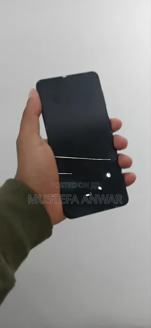 Photo - New Samsung Galaxy S21 5G 128 GB Black